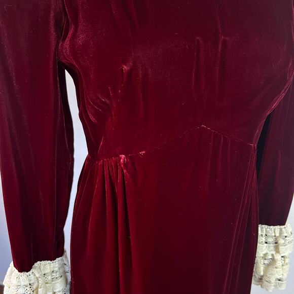 Vintage 60s / 70s Red Maroon Velvet Holiday Maxi Dress // Size Small - Picture 2 of 8